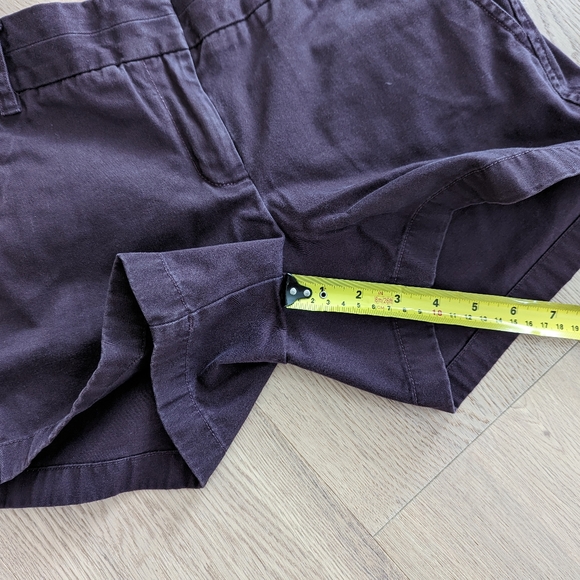 Shorts - Picture 3 of 5